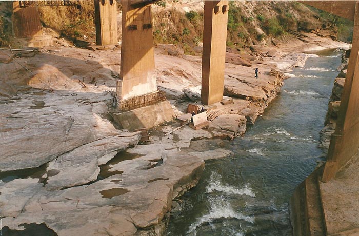 ÁREA DE ENGENHARIA
